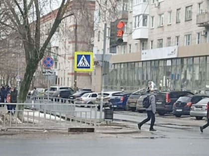 МФЦ в Дзержинске эвакуировали 25 марта