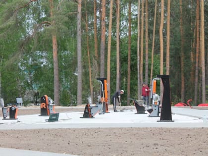 Глава региона проверил ход работ по созданию новых корпусов в «Лазурном»