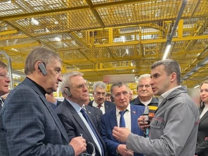 Новые меры поддержки специалистов на промышленных предприятиях обсудили законодатели субъектов ПФО