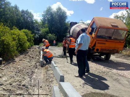 Территорию  у дома №304б по Московскому шоссе заасфальтируют