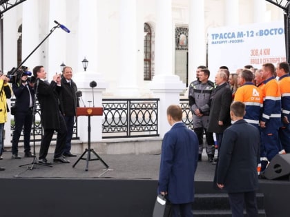 Глеб Никитин поздравил Президента РФ Владимира Путина с днем рождения