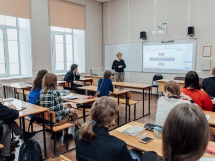 Историю Крыма рассказали студентам Мининского университета в рамках “Разговоров о важном”