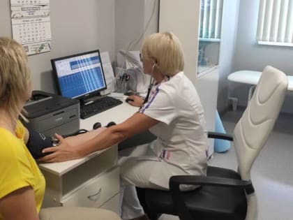 В рамках партпроекта «Здоровое будущее» в Арзамасе организовали прием врача–кардиолога для совета инвалидов