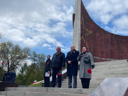 Депутат Мария Кузнецова приняла участие в Памятном мероприятии в честь Дня Победы