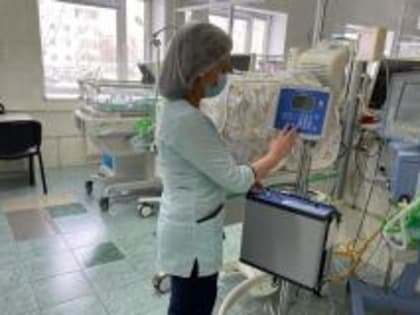 Аппарат производства ВНИИЭФ начал работу в Нижневартовском перинатальном центре