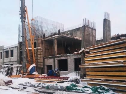 В рамках депутатского контроля Николай Упирвицкий посетил строящиеся социальные объекты в Арзамасском округе