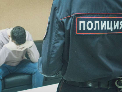 Нижегородец подрался с полицейским из-за сигарет