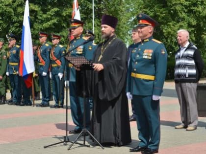 Священник Воскресенского благочиния Нижегородской епархии напутствовал на воинскую службу призывников 69-й бригады Западного военного округа