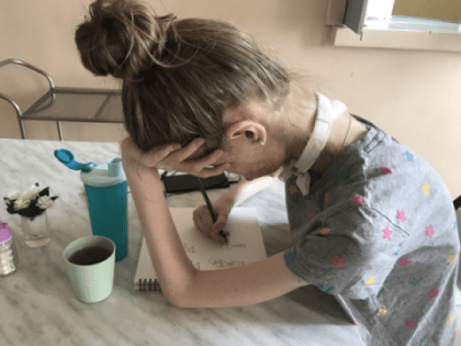 Нижегородские врачи спасли 19-летнюю девушку с остановкой дыхания