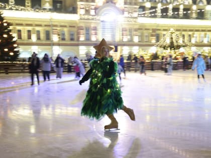 Опубликованы фото с открытия катка на Нижегородской ярмарке