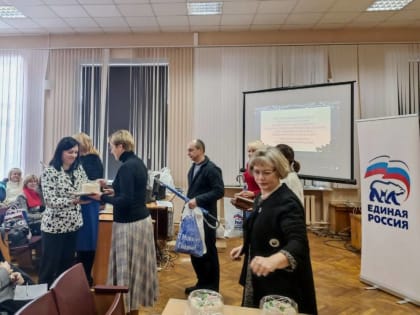 Школа № 141 и детские сады № 301, 102 и 95 победили в конкурсе на лучшее новогоднее оформление в Сормовском районе