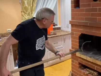 «Слюнки текут». Известный нижегородец опубликовал видео с необычным завтраком