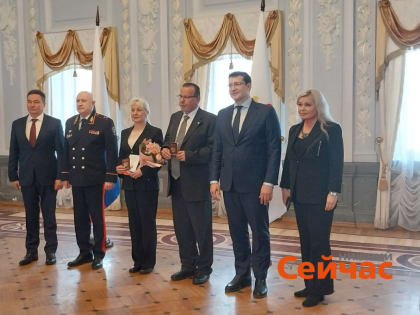 Супруги Кирш из Германии получили паспорта РФ в Усадьбе Рукавишниковых в Нижнем Новгороде