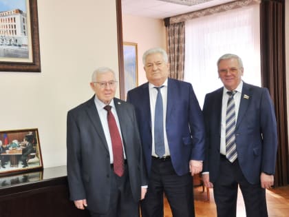 «Межпарламентское сотрудничество помогает обмениваться опытом и эффективно применять его у себя на практике», - Евгений Люлин