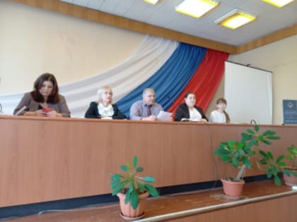 Представители Центра правового консультирования граждан и юридических лиц провели обучающий «Информационный день» для жителей Павловского округа