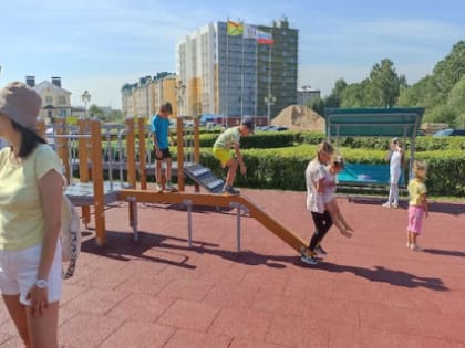 Площадку за 4,5 млн рублей для детей с ОВЗ открыли в Арзамасе