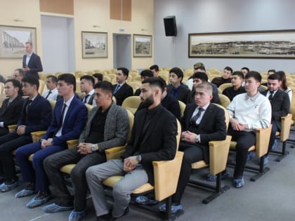 Представители Генконсульства Республики Узбекистан встретились со студентами ННГУ