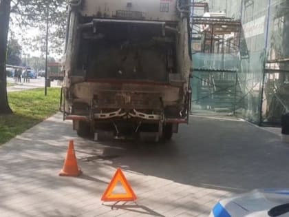 Мусоровоз раздавил человека в Нижнем Новгороде