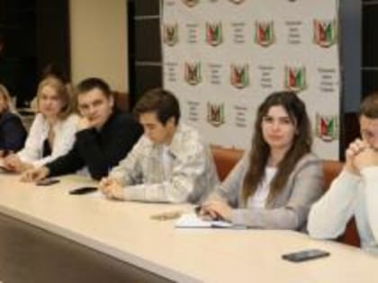 Второй созыв Молодежной палаты начал свою работу