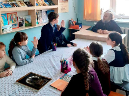 В Мотовиловской воскресной школе прошел урок, посвященный празднику Сретения Господня