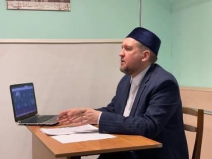 Из-за слабой веры и отсутствия религиозных познаний некоторые мусульмане обращаются за помощью к экзотическим жизненным гуру, экстрасенсам и гадалкам