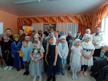 Рождественский праздник прошел в Абрамовской воскресной школе