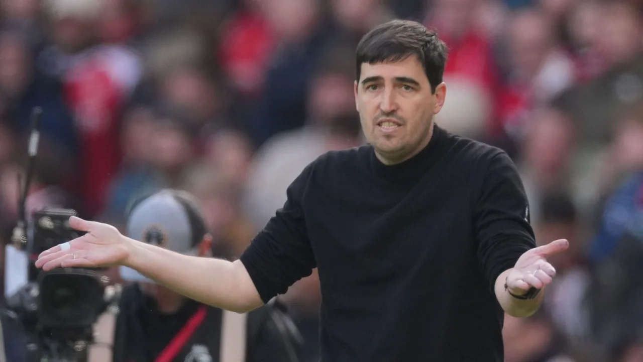 Liverpool yanyimwa beki chipukizi baada ya Eichhorn kuchagua kusalia Ujerumani