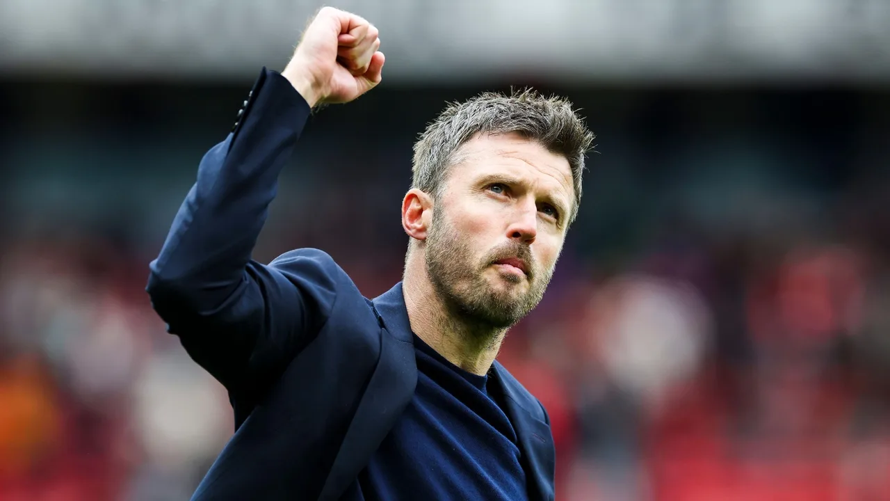 Man Utd wahusishwa na vizingiti vitatu vikubwa katika dili za Anderson, Hall na Lewandowski
