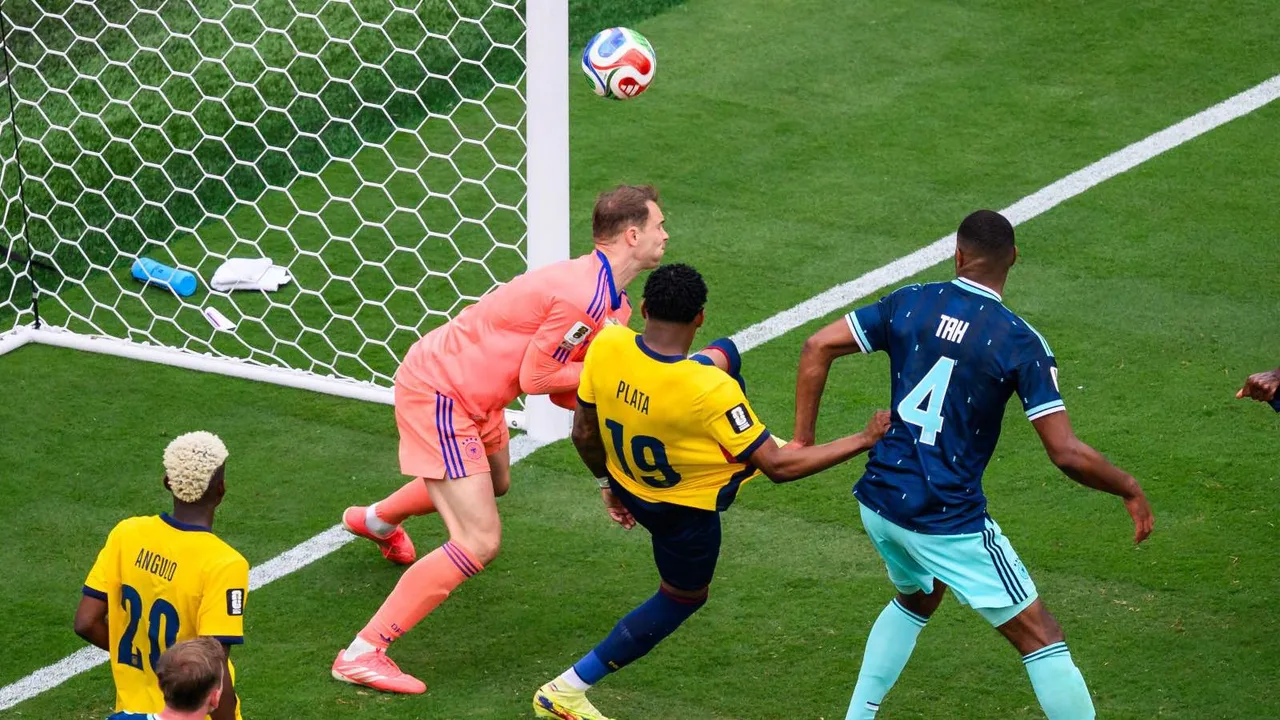 Manuel Neuer ajitetea baada ya Ujerumani kupoteza dhidi ya Ecuador
