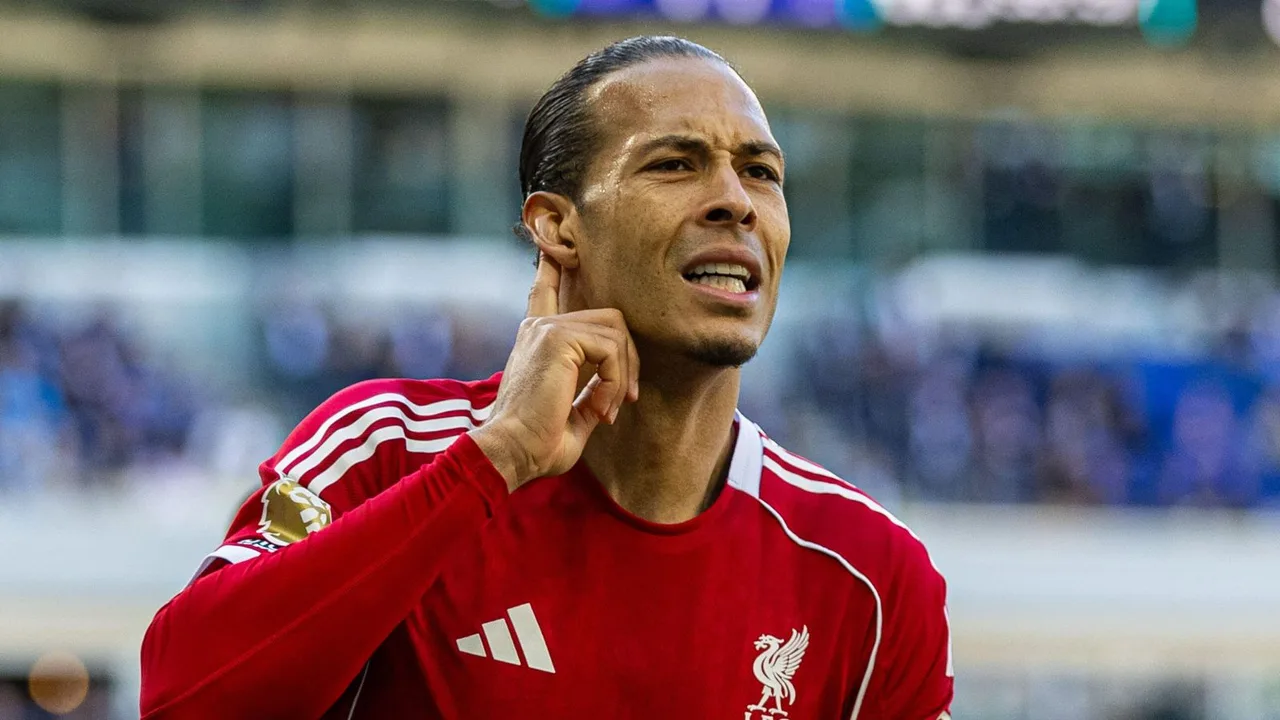Virgil van Dijk kubaki Liverpool: Tetesi za AC Milan zakanwa