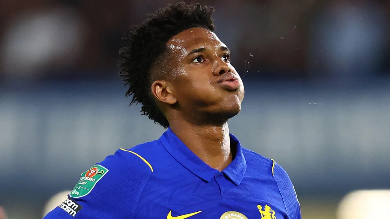 Pat Nevin amtaka Estevao kuondoka Chelsea na kujiunga Everton Januari