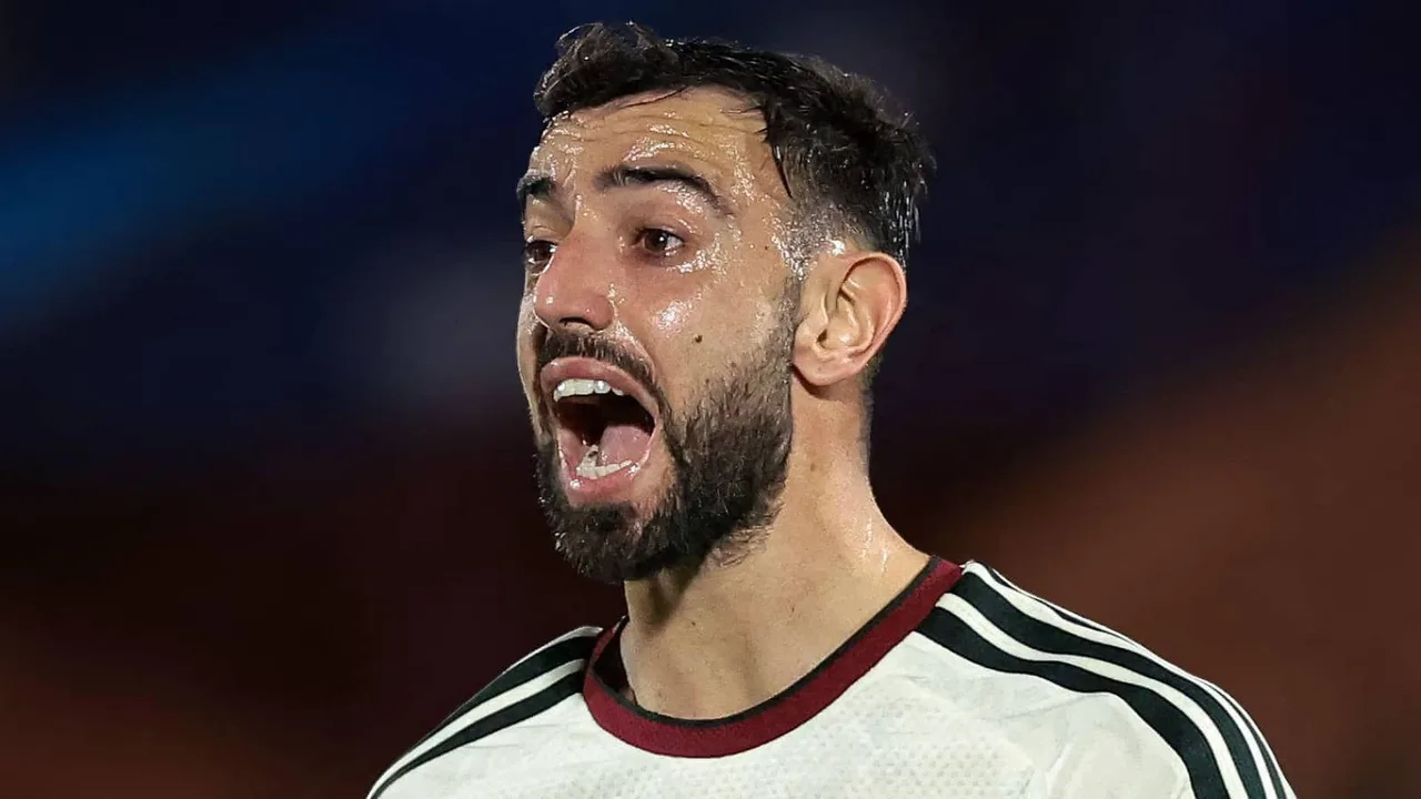 Bruno Fernandes akosoa hali ya Man Utd, Carrick ajibu kauli za nahodha