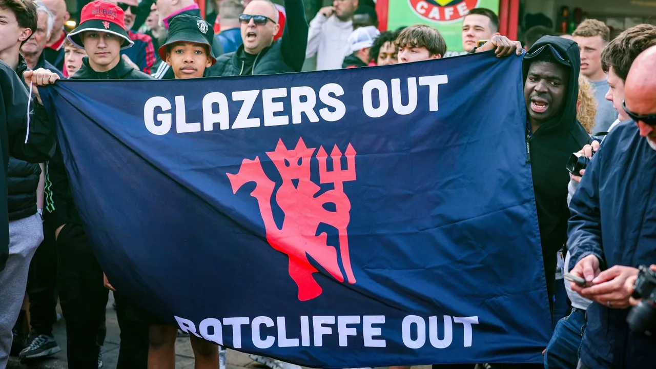 Glazers waripotiwa kusubiri muda mwafaka wa kuuza Manchester United