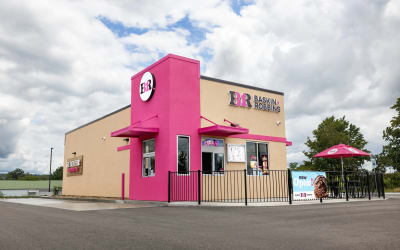 Free birthday scoop when you join the Baskin-Robbins Birthday Club.