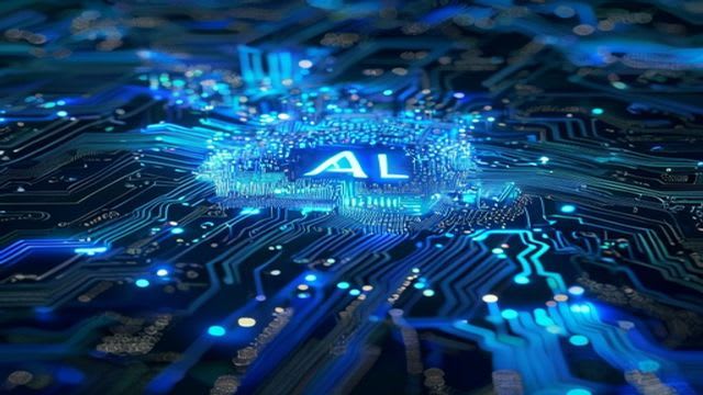 Open-Source vs Closed AI: Which Should You Use?