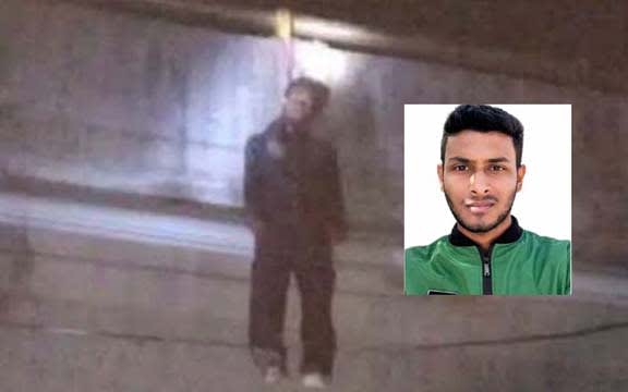 চট্টগ্রামে ফ্লাইওভারে যুবকের ঝুলন্ত মরদেহ নিয়ে বিতর্ক