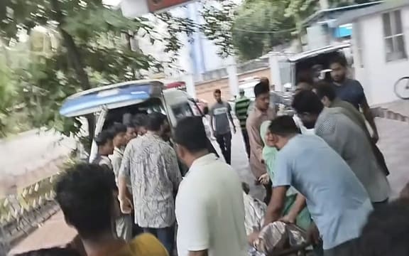 চট্টগ্রামে মাদকসেবী যুবককে গুলি করে হত্যা, বন্ধু আটক