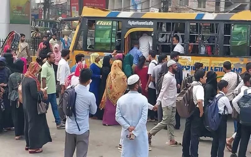 গ্যাস সংকটের অজুহাতে চট্টগ্রামে গণপরিবহনে বাড়তি ভাড়া আদায়