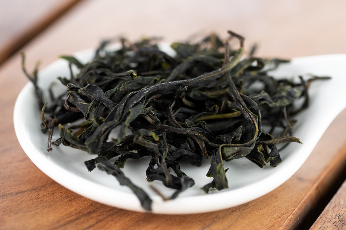 Tea leaves 1