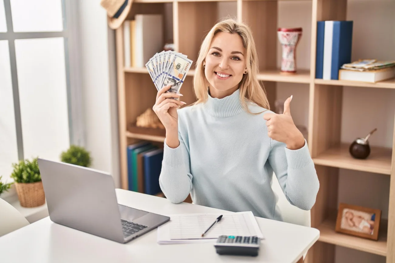 What is a Payday Loan? Installment vs. Revolving Credit Explained