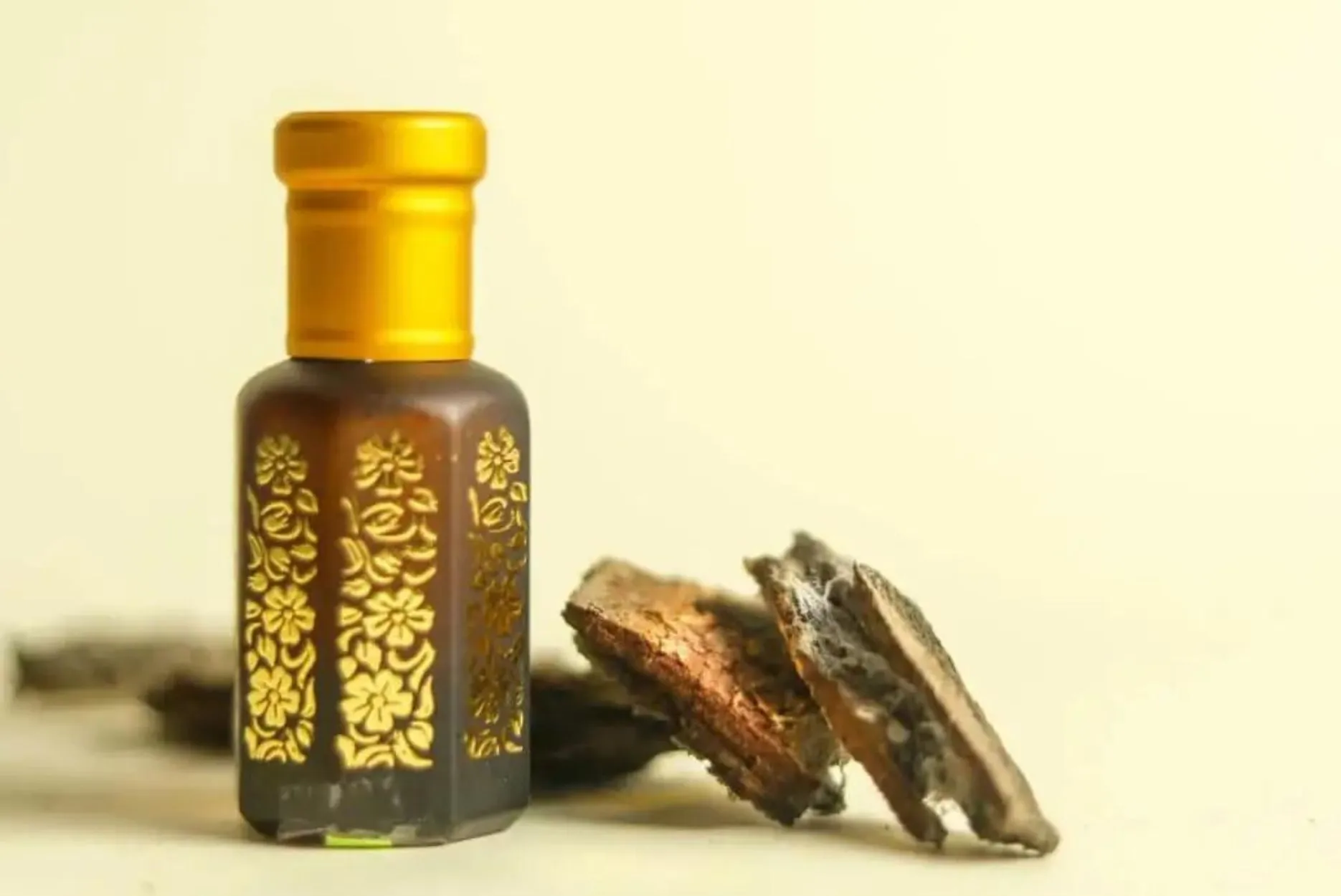 SANDALWOOD ATTAR