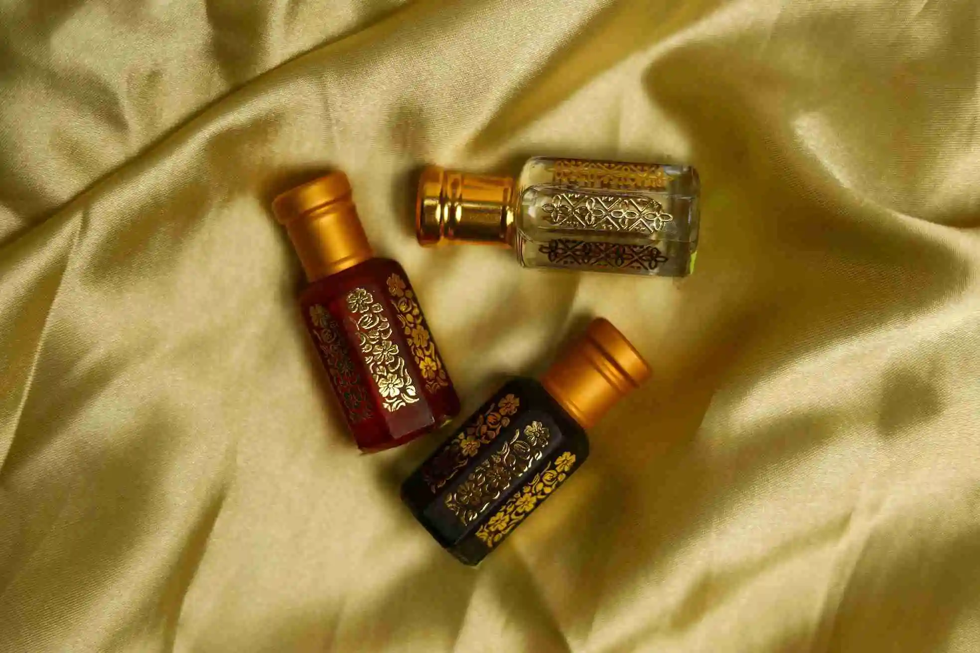 ARABIC OUD ATTAR