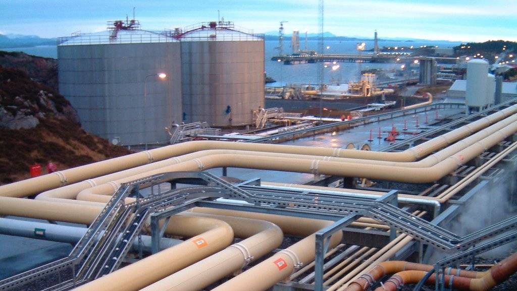 Petrogress Inc., entered into a partnership with B&Crew Anchor Ltd.