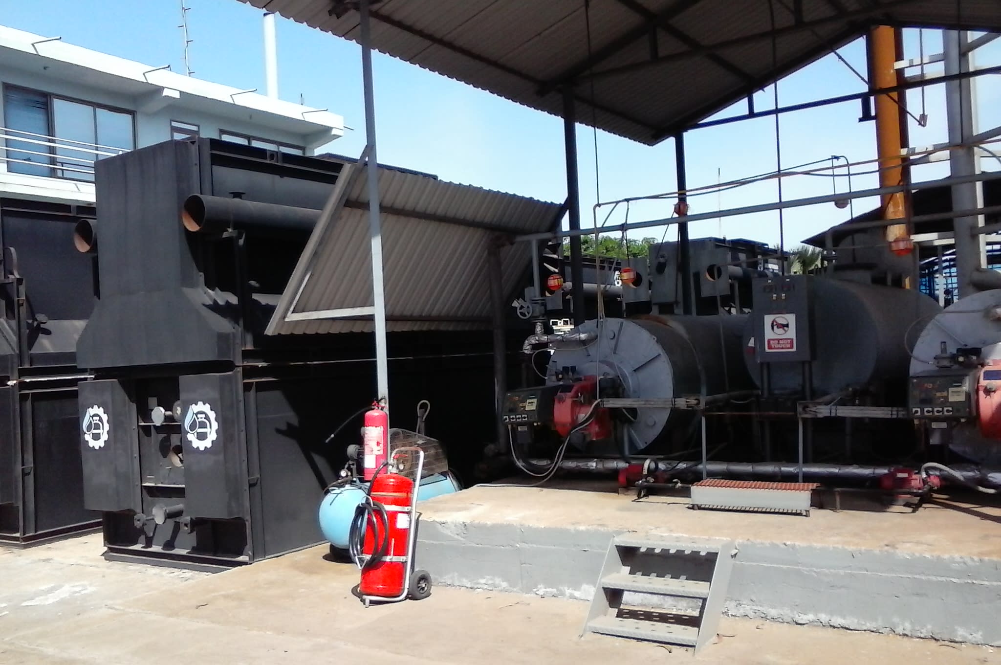 Platon Gas Oil refinery industrial pumping equipment grounds