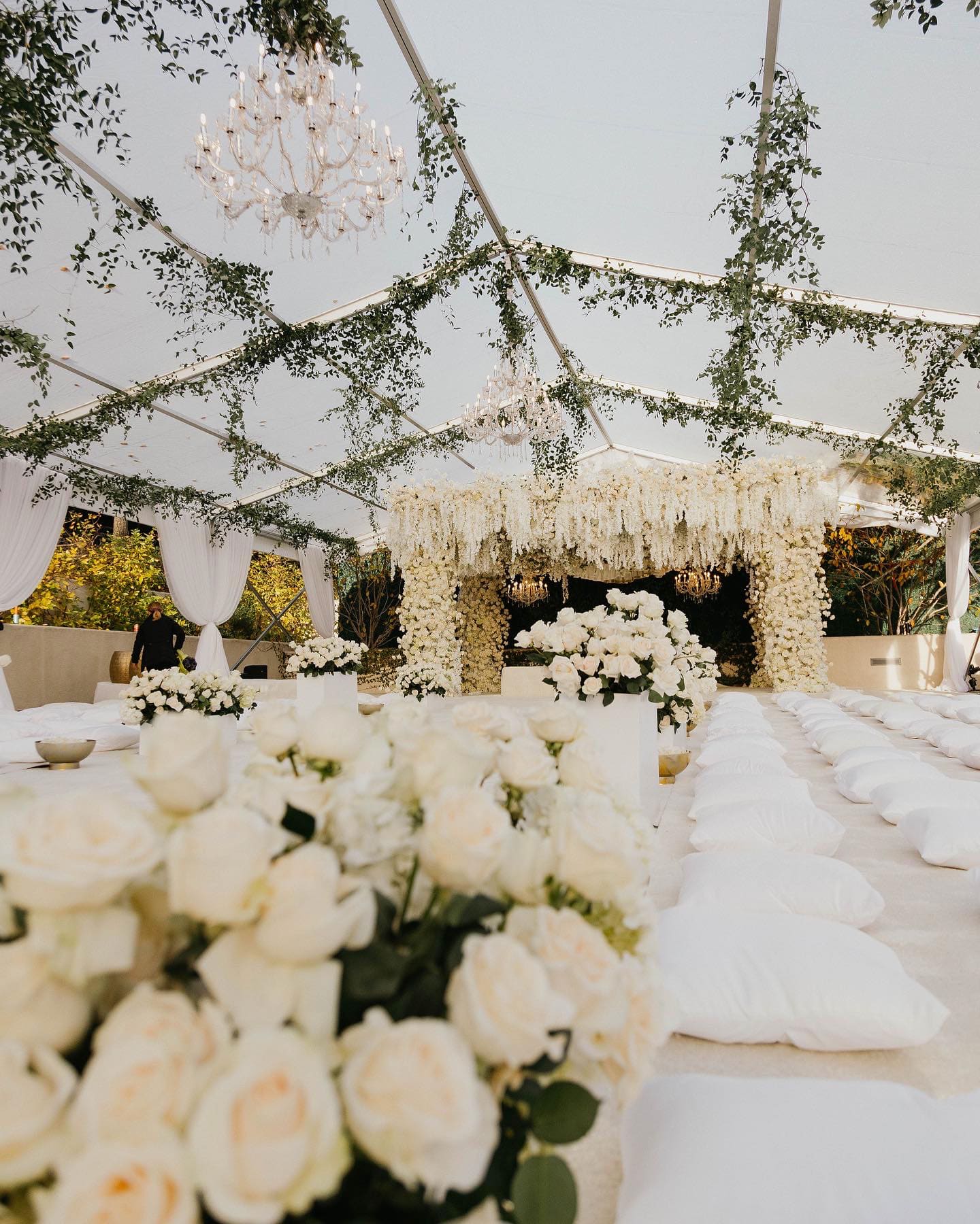 Fine Linen Creation - 45