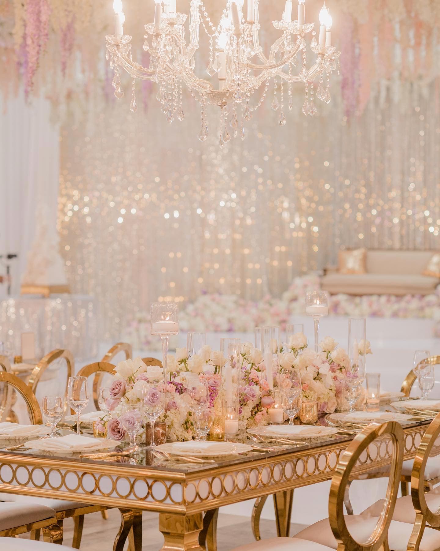Fine Linen Creation - 22
