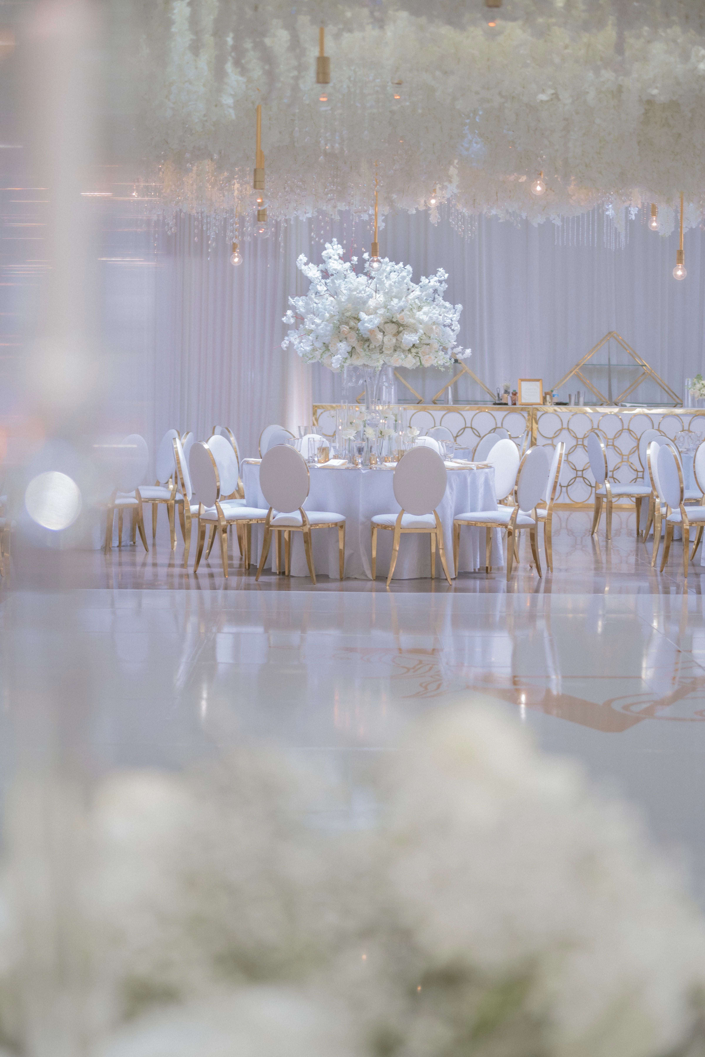 Fine Linen Creation - 14