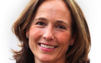 Holly Gordon – Episode 154