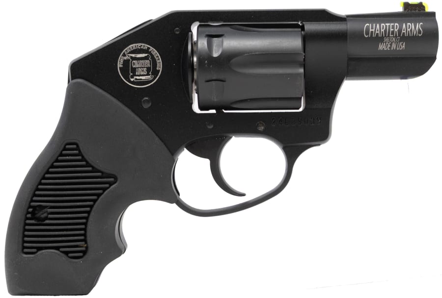 Charter Arms Undercoverette 32 H&R Mag Revolver, 6 rd, 2" barrel, Black