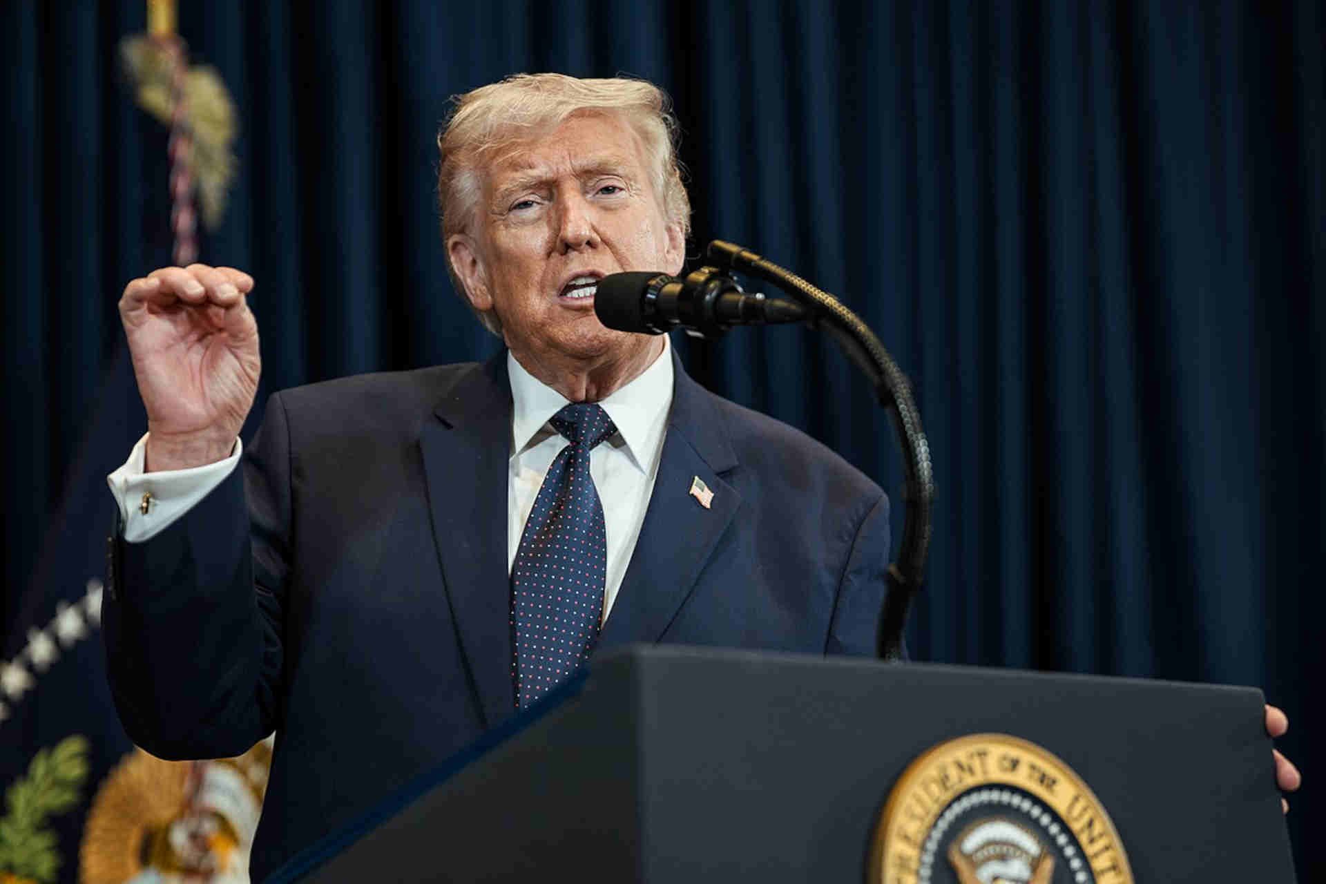 trump conferenza stampa 9 marzo.jpg